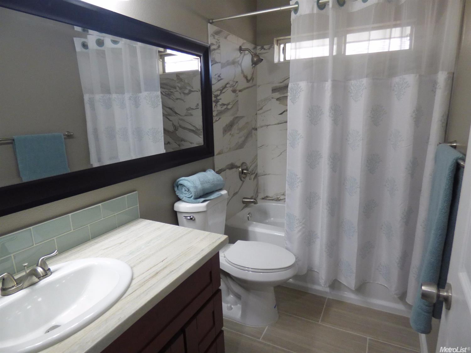 3933 Diane Dr, Antelope, CA 95843 photo 10