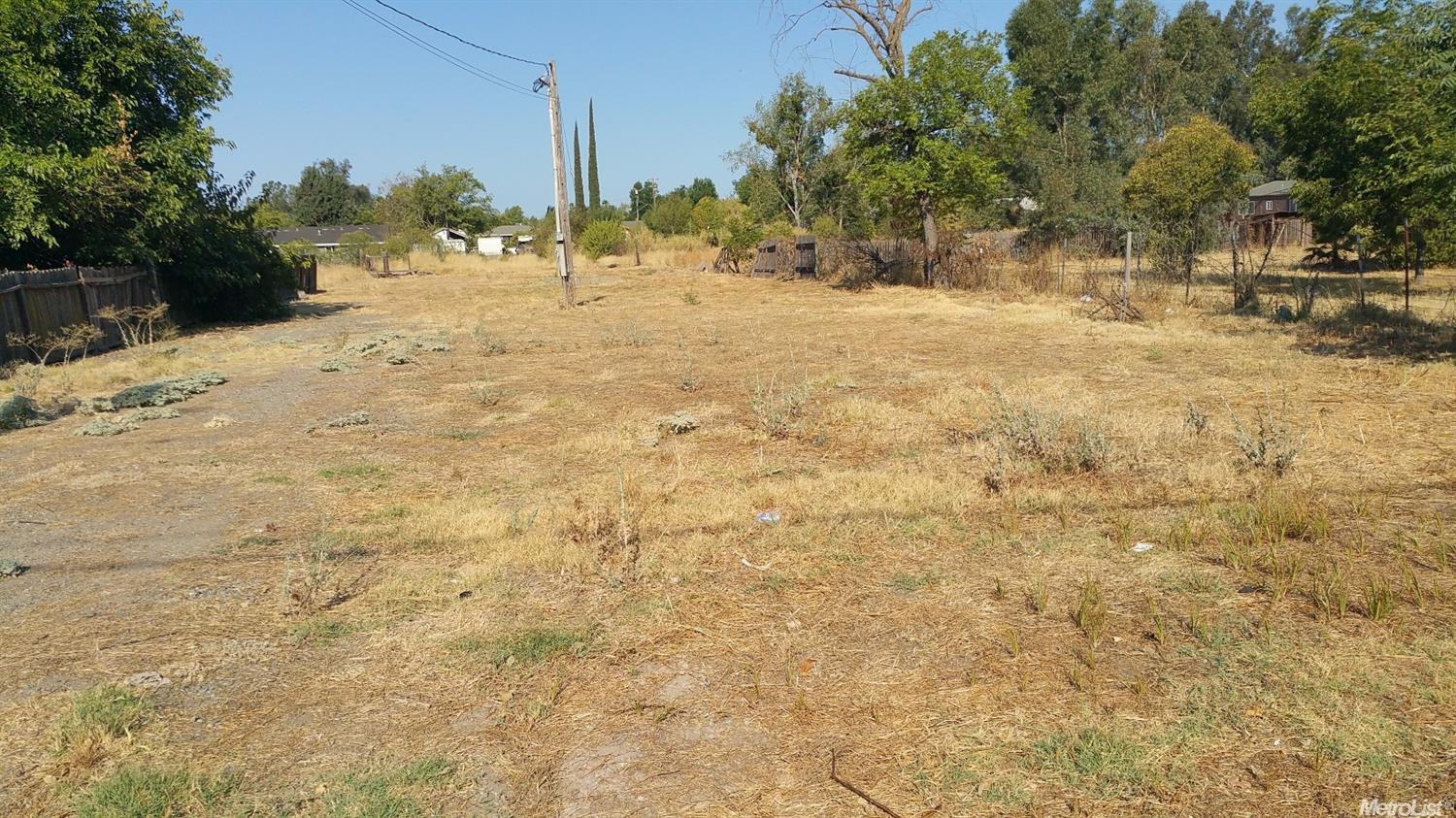 4680 Ardmore, Olivehurst, CA 95991 photo 2