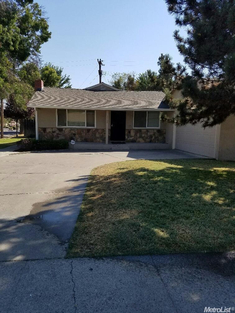 1302 Edith Dr, Gustine, CA 95322 photo 1