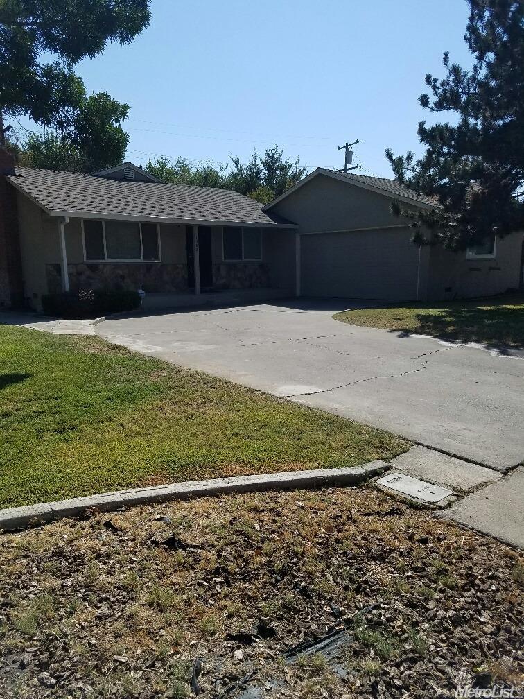 1302 Edith Dr, Gustine, CA 95322 photo 2