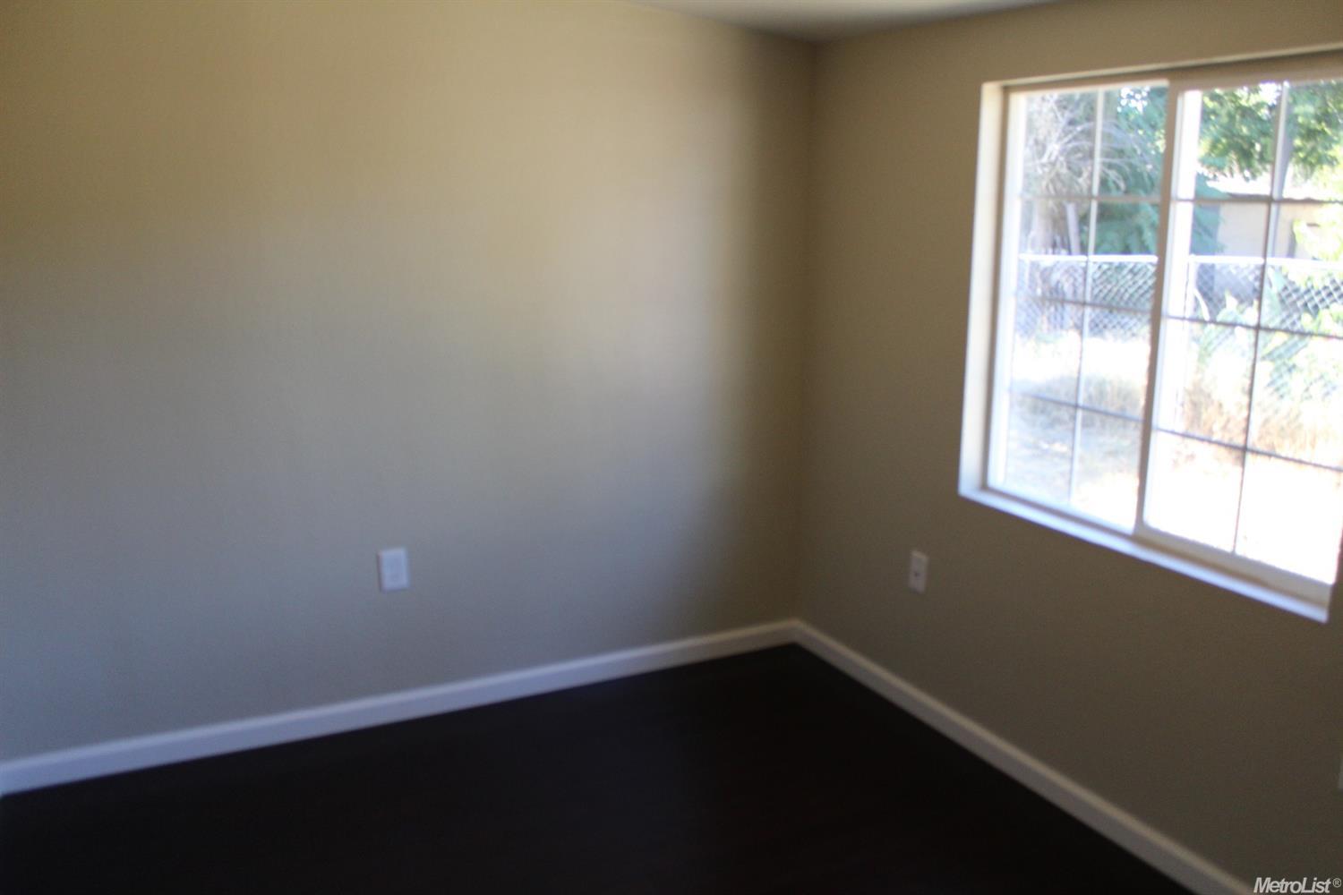 1408 Mono Dr, Modesto, CA 95354 photo 9