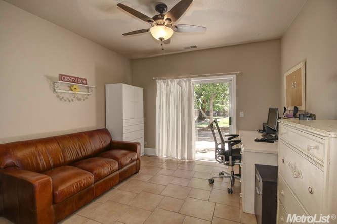 6046 Holeton Rd, Carmichael, CA 95608 photo 18