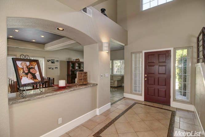 6046 Holeton Rd, Carmichael, CA 95608 photo 4