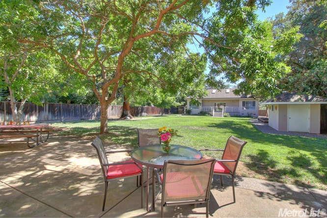 6046 Holeton Rd, Carmichael, CA 95608 photo 24