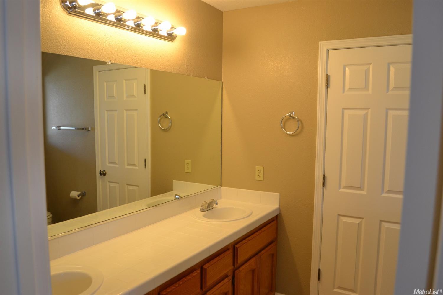 1705 Poust Rd, Modesto, CA 95358 photo 10
