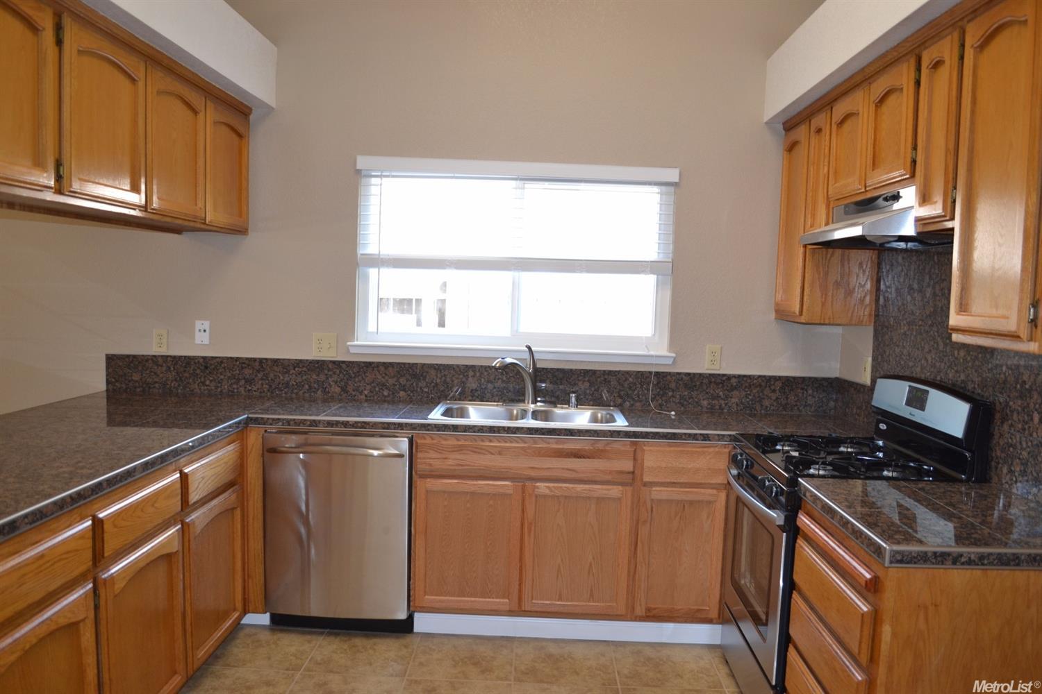 1705 Poust Rd, Modesto, CA 95358 photo 2