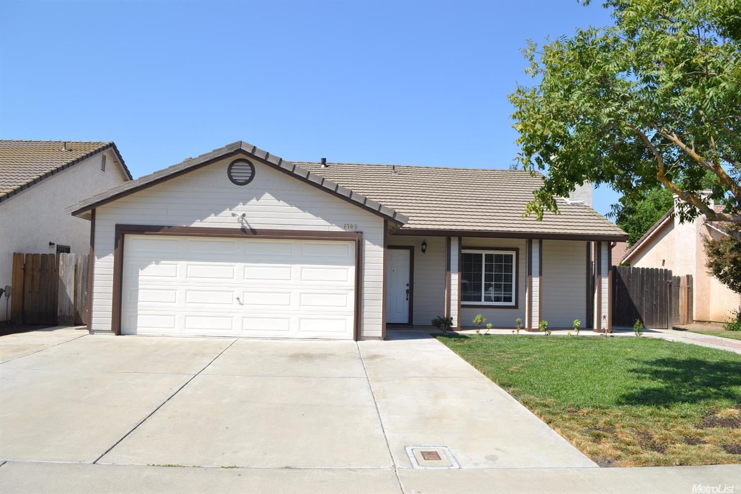 1705 Poust Rd, Modesto, CA 95358 photo 1