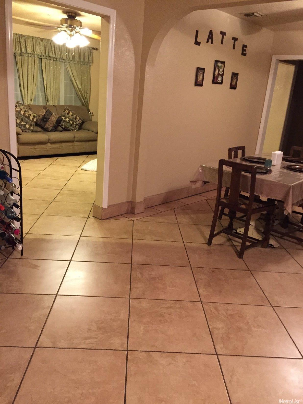 621 Hudson Ln, Modesto, CA 95351 photo 10