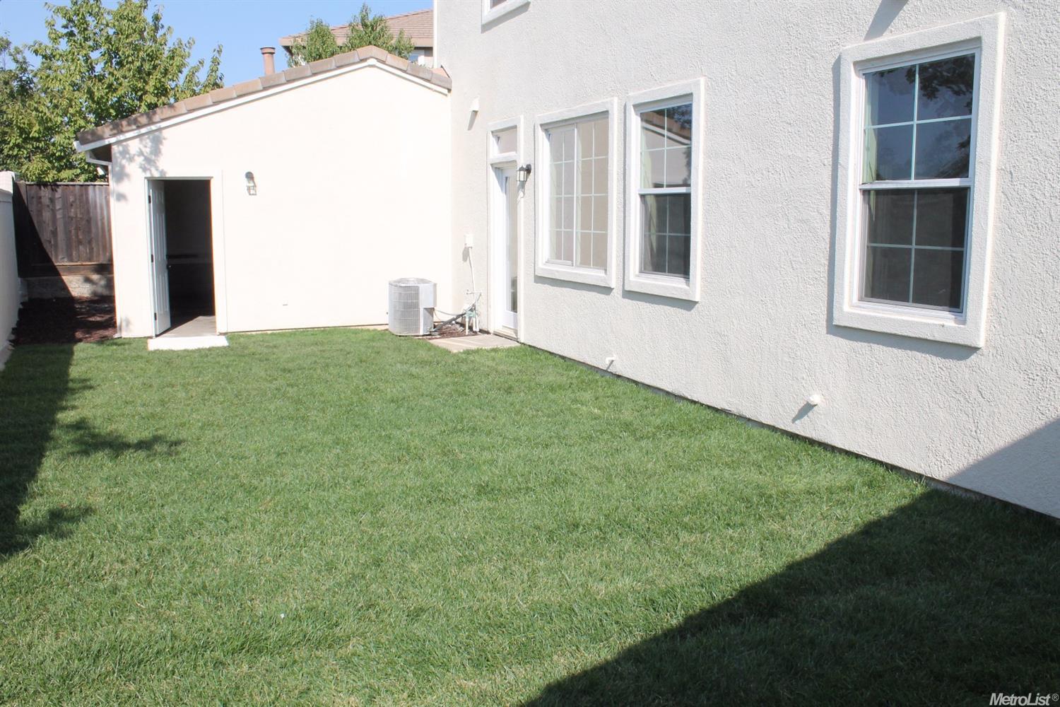 809 Bussing Ct, Folsom, CA 95630 photo 18