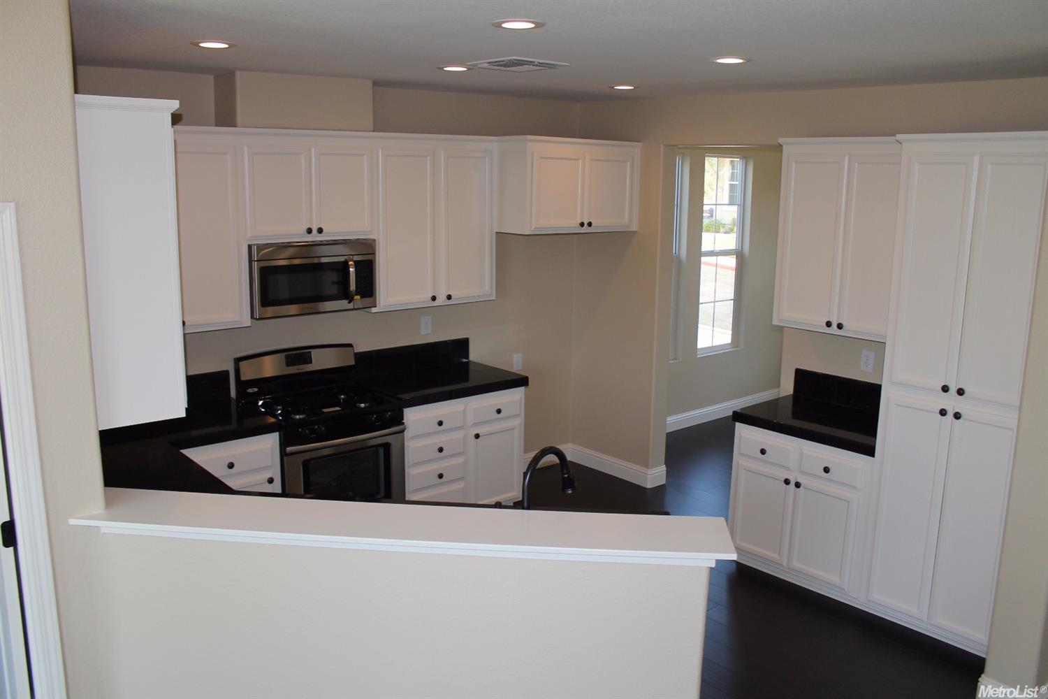 809 Bussing Ct, Folsom, CA 95630 photo 6