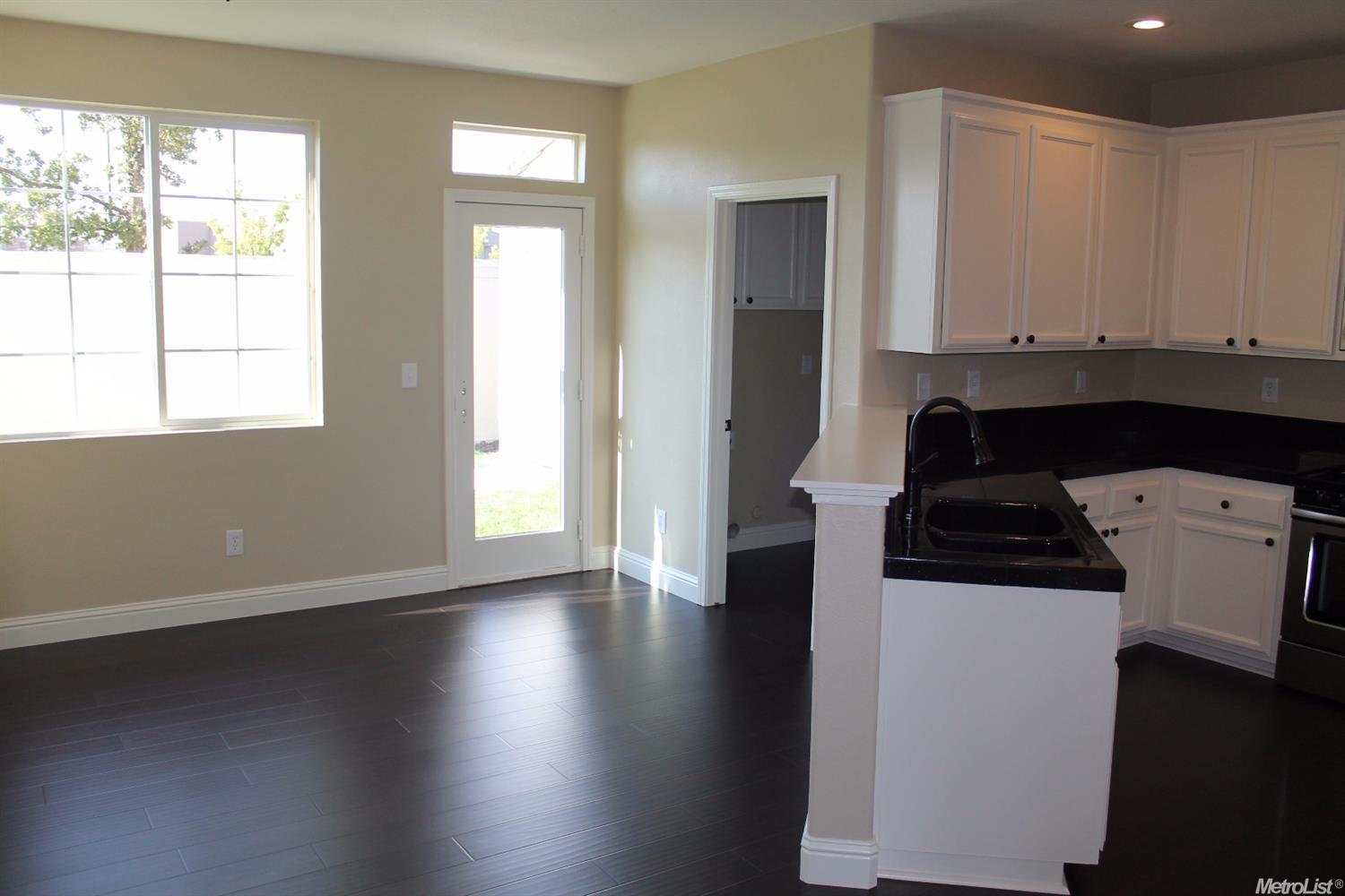 809 Bussing Ct, Folsom, CA 95630 photo 5