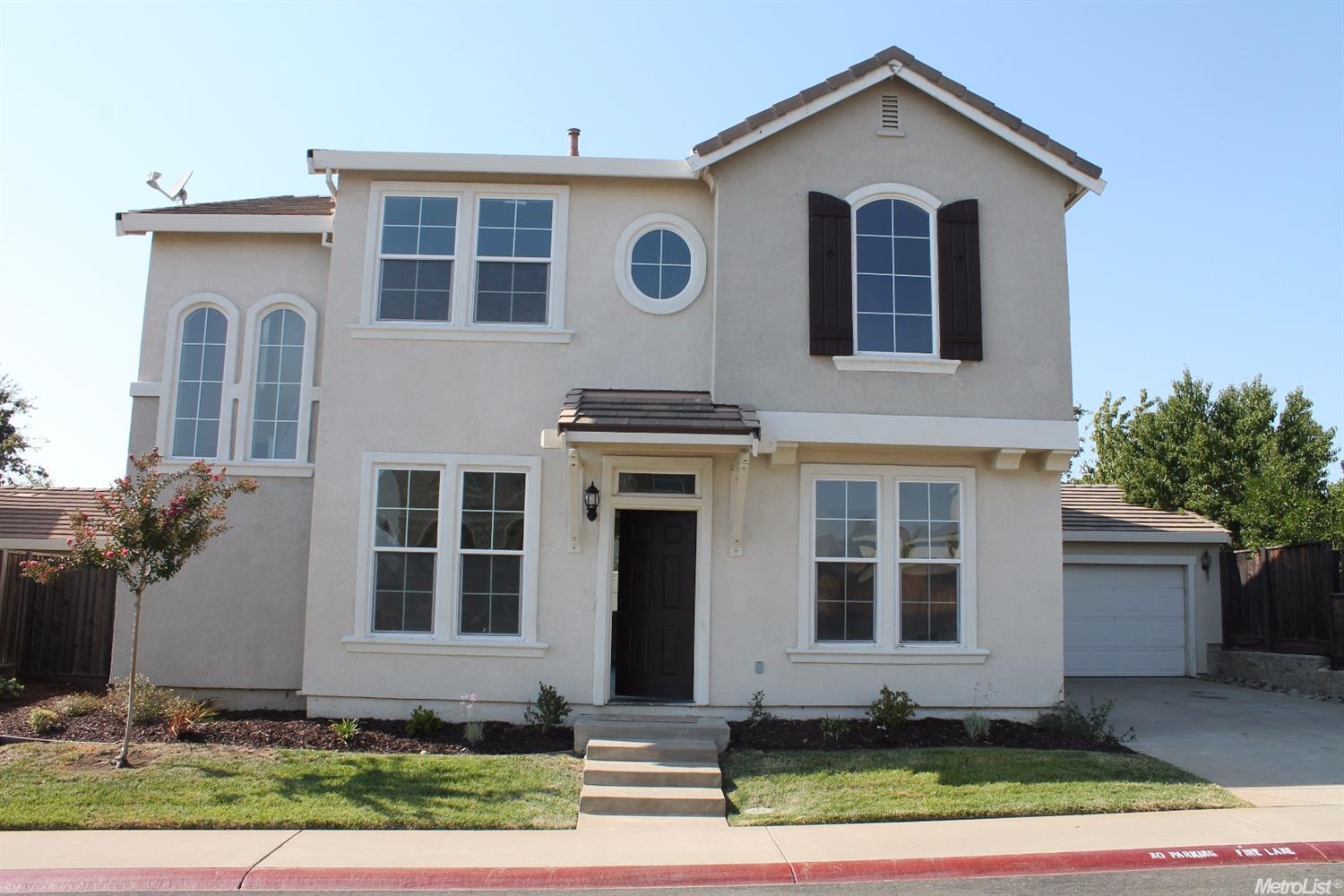 809 Bussing Ct, Folsom, CA 95630 photo 2