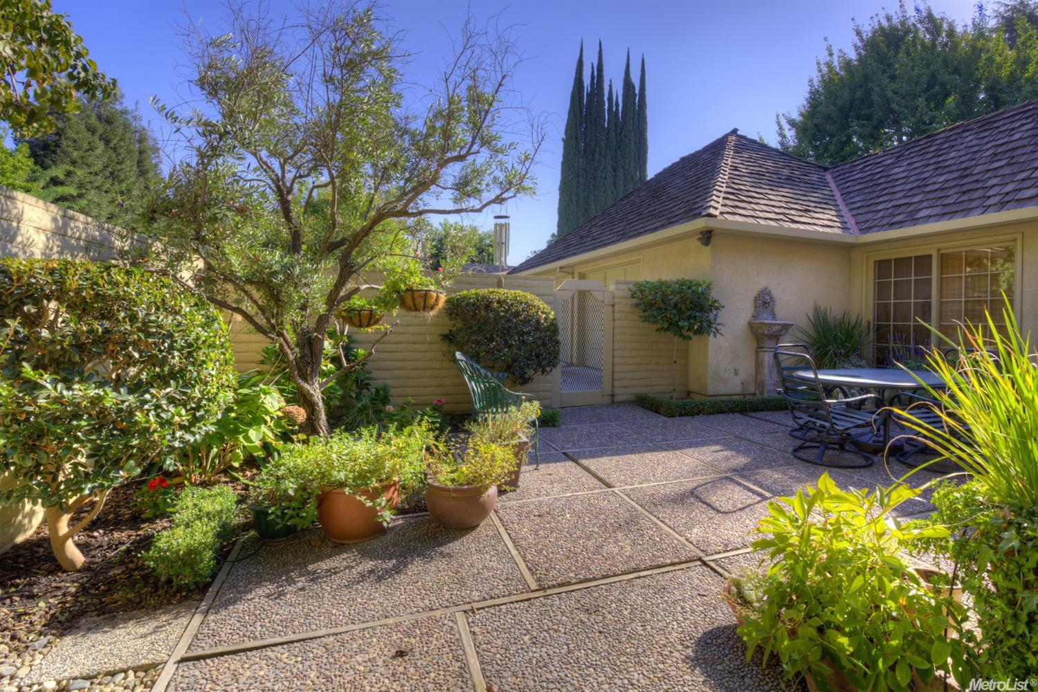 945 Brady Ave, Modesto, CA 95350 photo 22