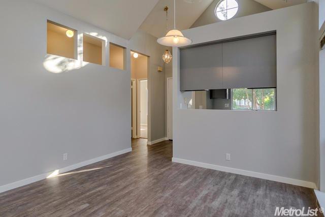 1649 La Habra, Davis, CA 95618 photo 4