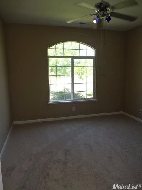 1396 Cormorant Dr, Merced, CA 95340 photo 9