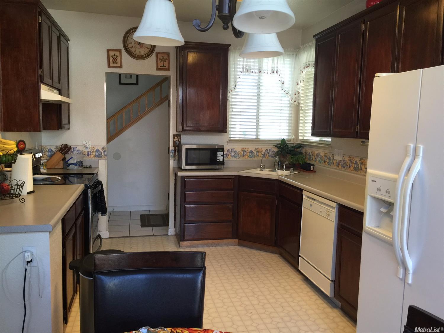 351 Marsala Ct, Manteca, CA 95337 photo 9
