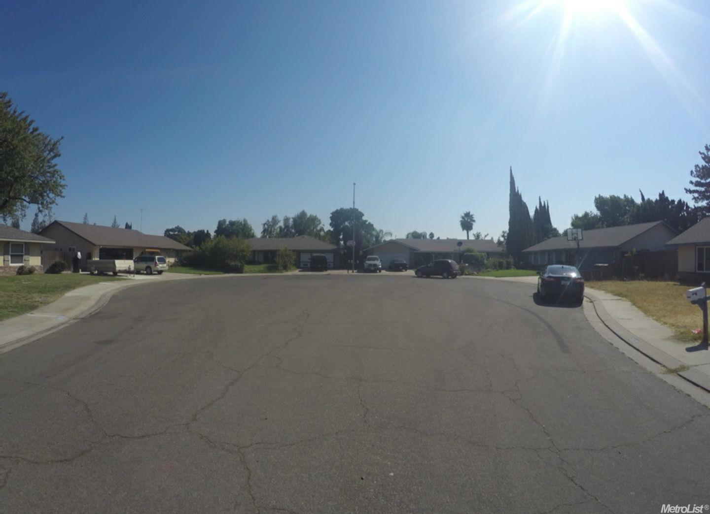 3809 Aaron Ct, Modesto, CA 95356 photo 14