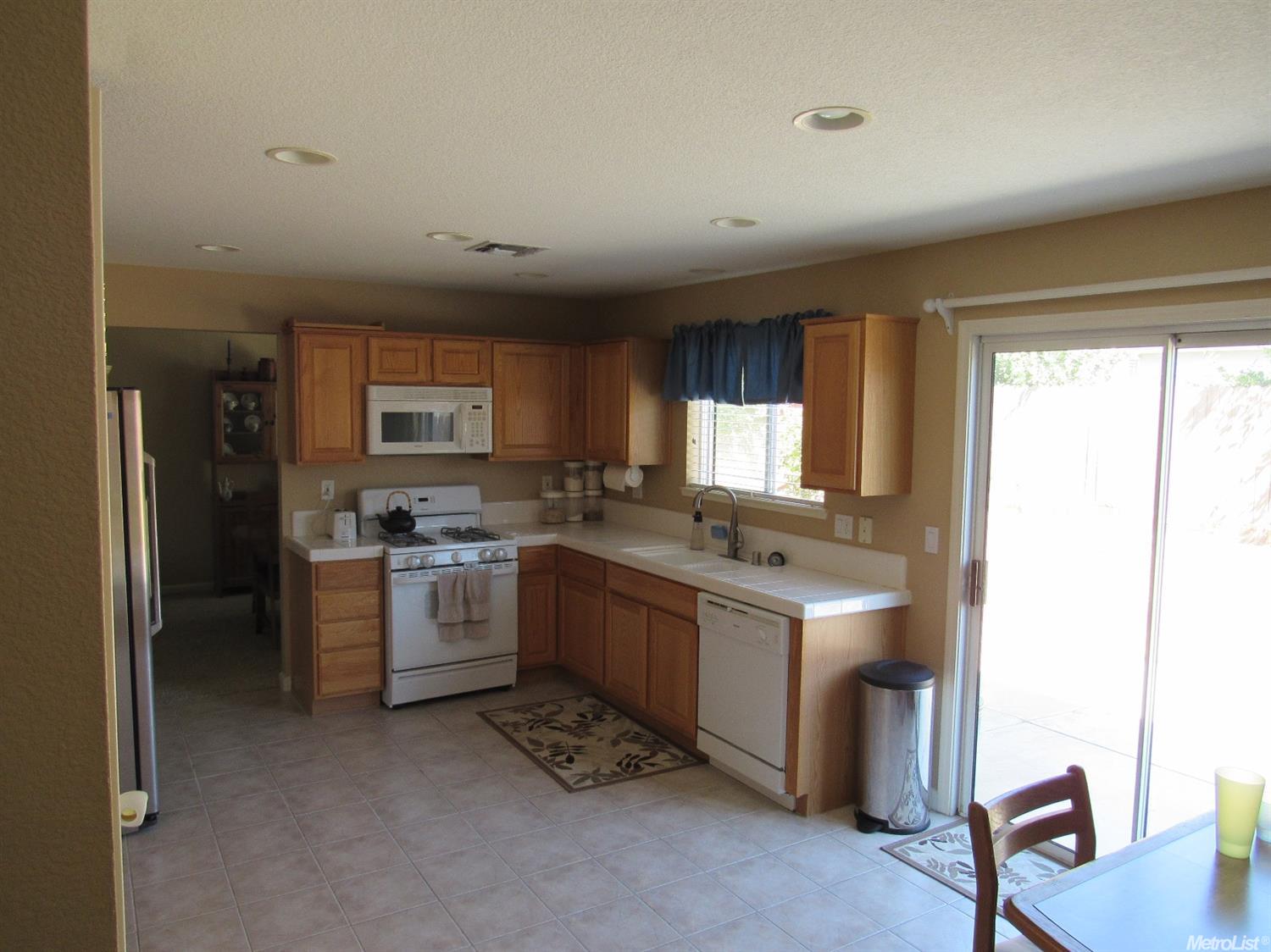 1966 Landreth Ln, Manteca, CA 95336 photo 9