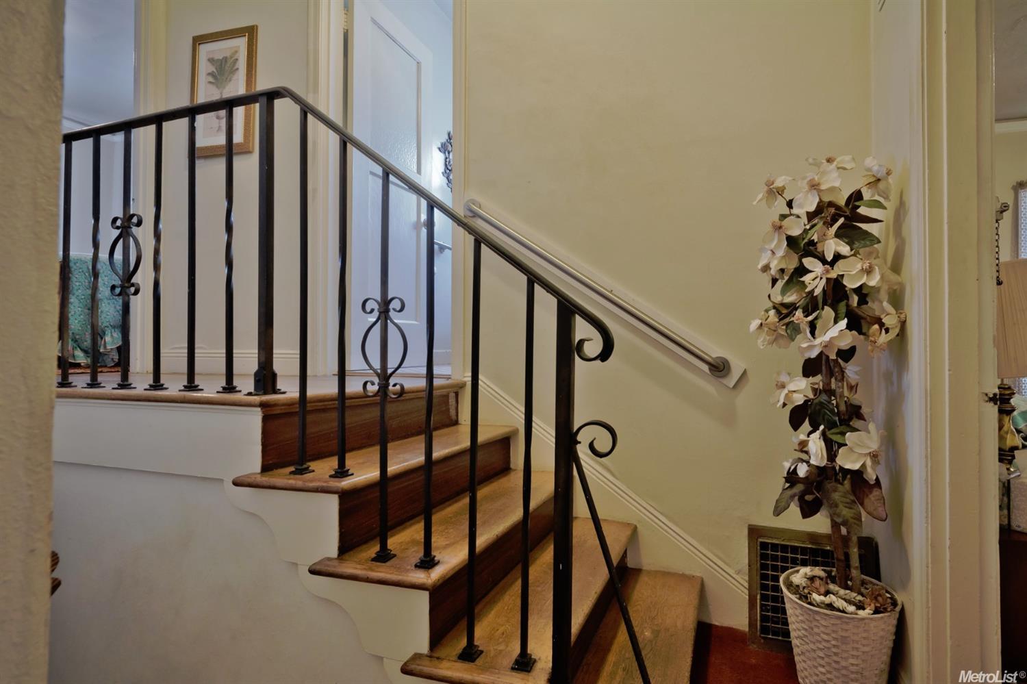 1295 Berkeley Way, Berkeley, CA 94702 photo 15