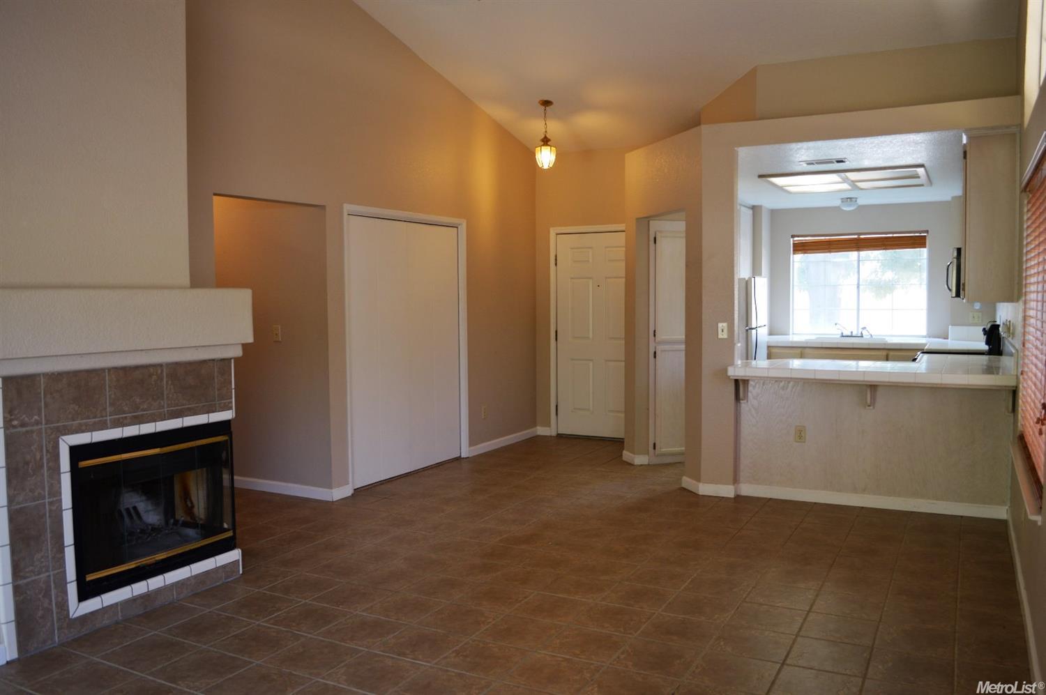 4809 Sun Brook Dr, Salida, CA 95368 photo 2