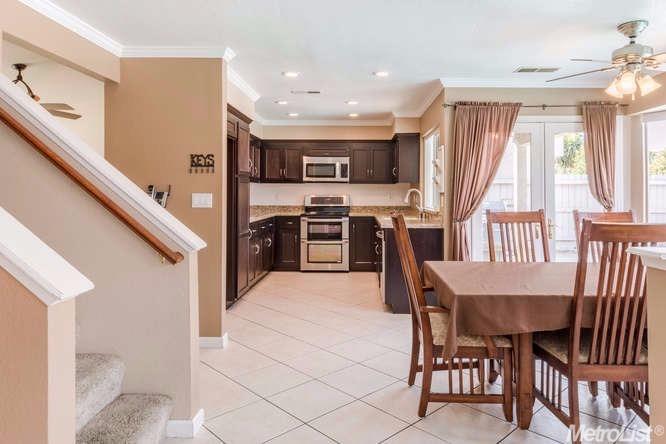 2165 Holder Ln, Tracy, CA 95377 photo 9