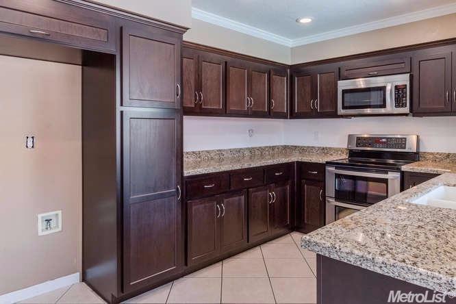 2165 Holder Ln, Tracy, CA 95377 photo 8