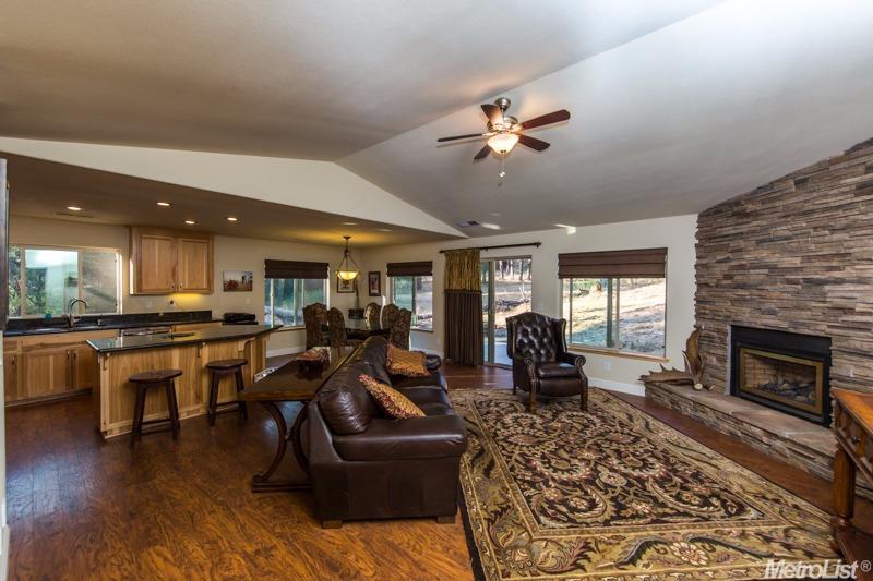 2427 Meadow Ln, Placerville, CA 95667 photo 6