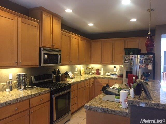 2837 Tabriz, Modesto, CA 95355 photo 12