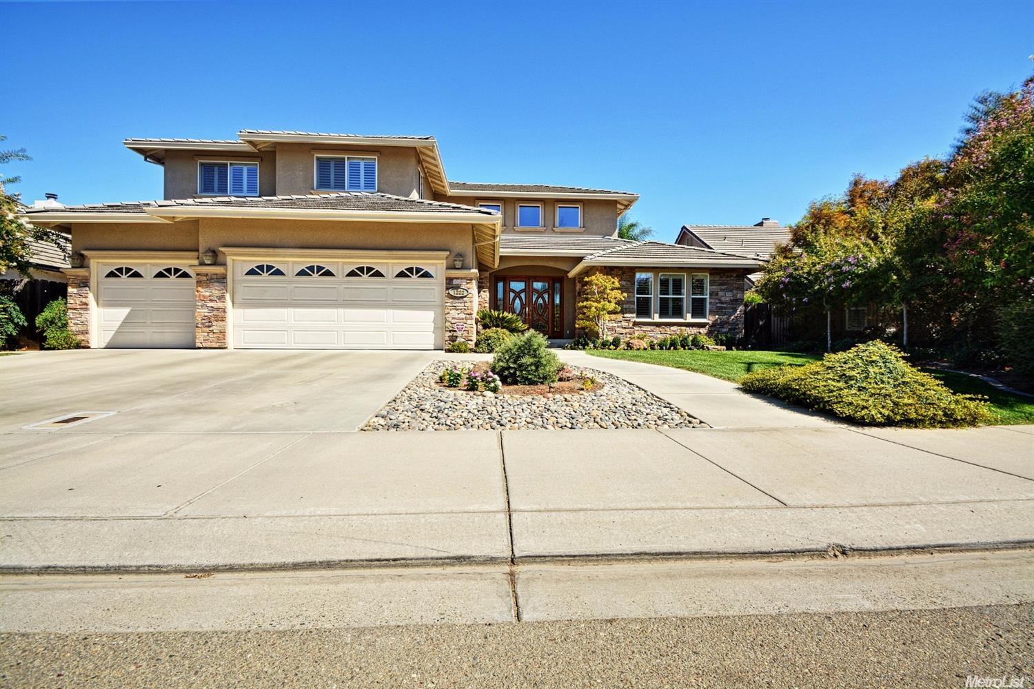 1222 Buzzini Ct, Ripon, CA 95366 photo 1