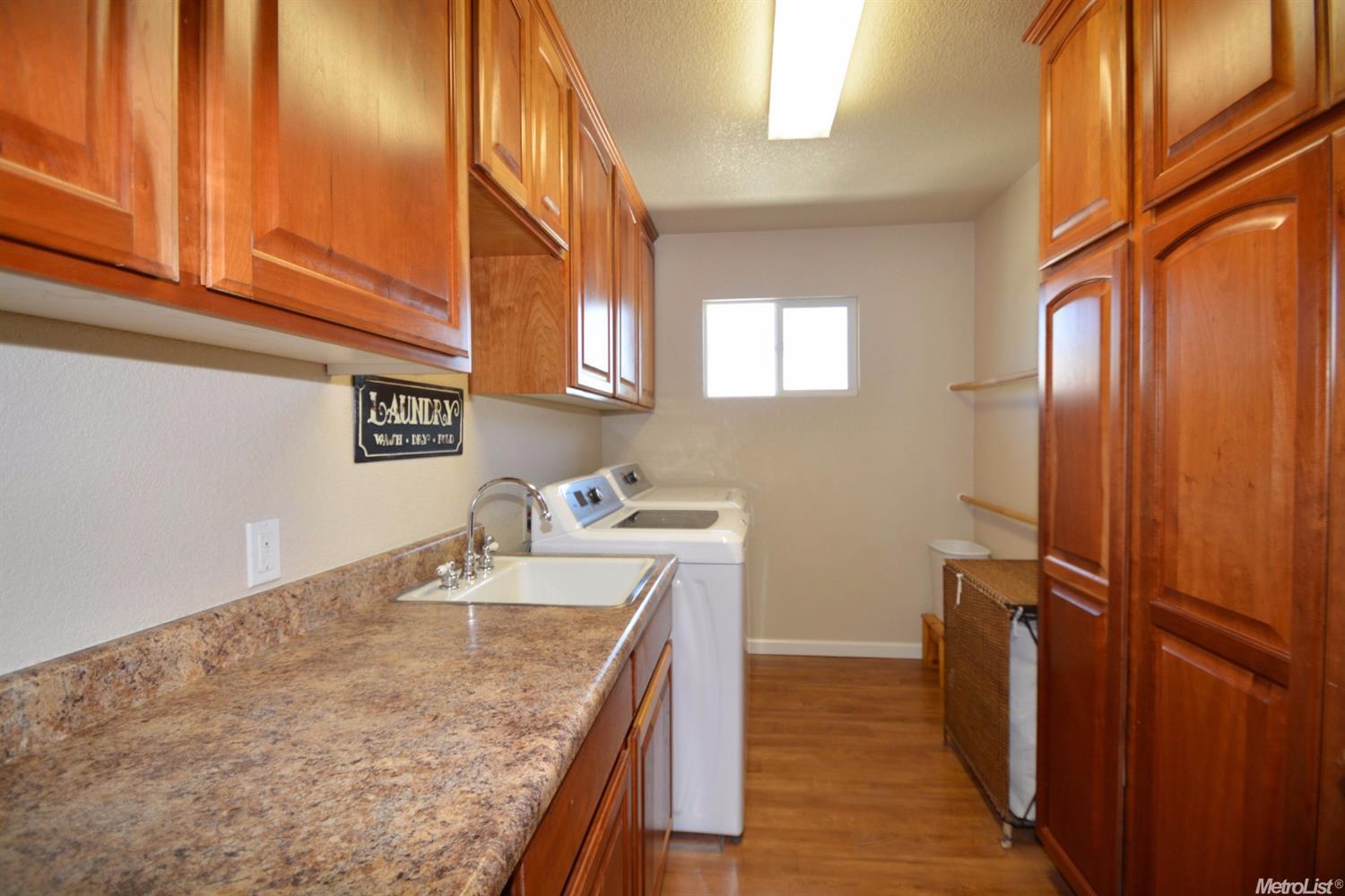 1222 Buzzini Ct, Ripon, CA 95366 photo 12