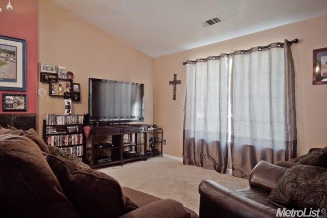 3908 Westfall Ln, Modesto, CA 95357 photo 6