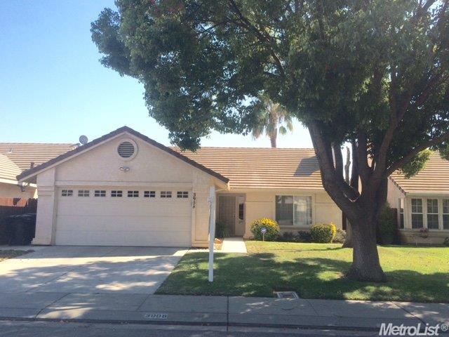 3908 Westfall Ln, Modesto, CA 95357 photo 1