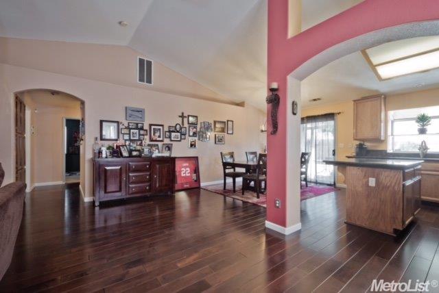 3908 Westfall Ln, Modesto, CA 95357 photo 9