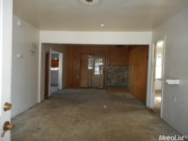 2012 Hackett Rd, Ceres, CA 95307 photo 4