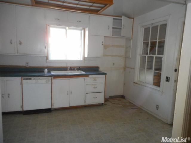 2012 Hackett Rd, Ceres, CA 95307 photo 5