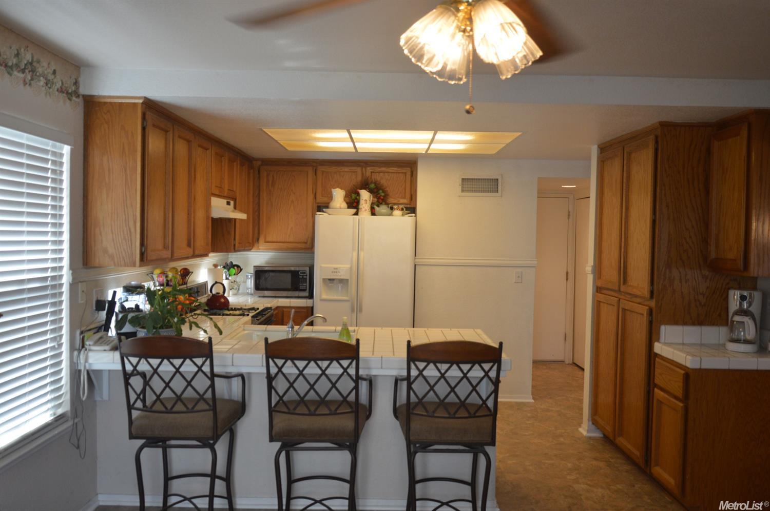 3729 Stone Walk Ct, Antelope, CA 95843 photo 4