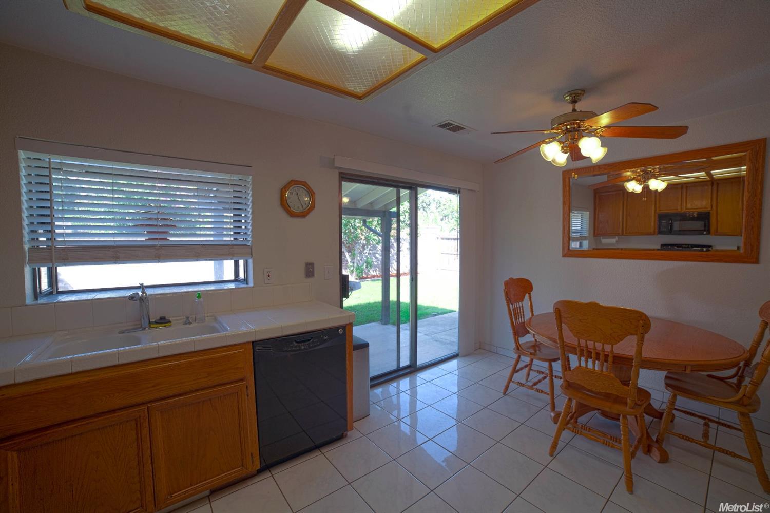 2137 Norik, Modesto, CA 95355 photo 9