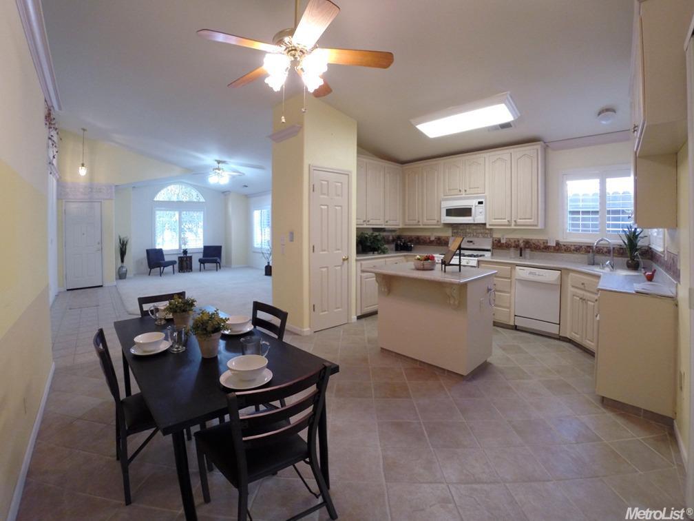 1701 E Beethoven Way, Modesto, CA 95358 photo 11