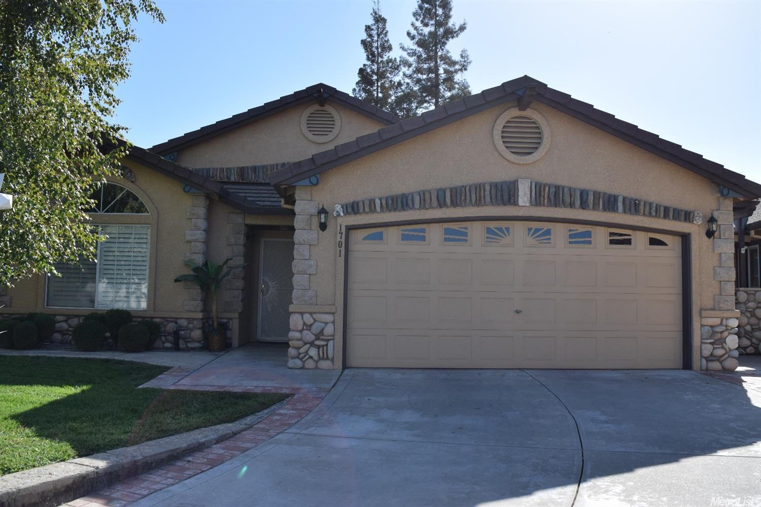 1701 E Beethoven Way, Modesto, CA 95358 photo 1