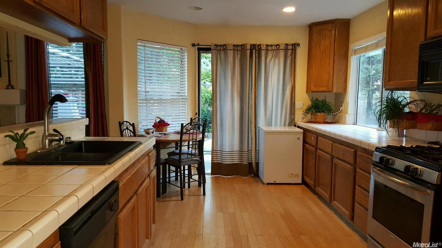 4115 Laurel Point Pl, Antelope, CA 95843 photo 9