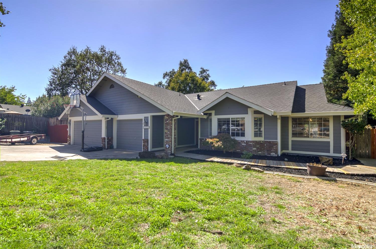 3158 Swetzer Rd, Loomis, CA 95650 photo 1