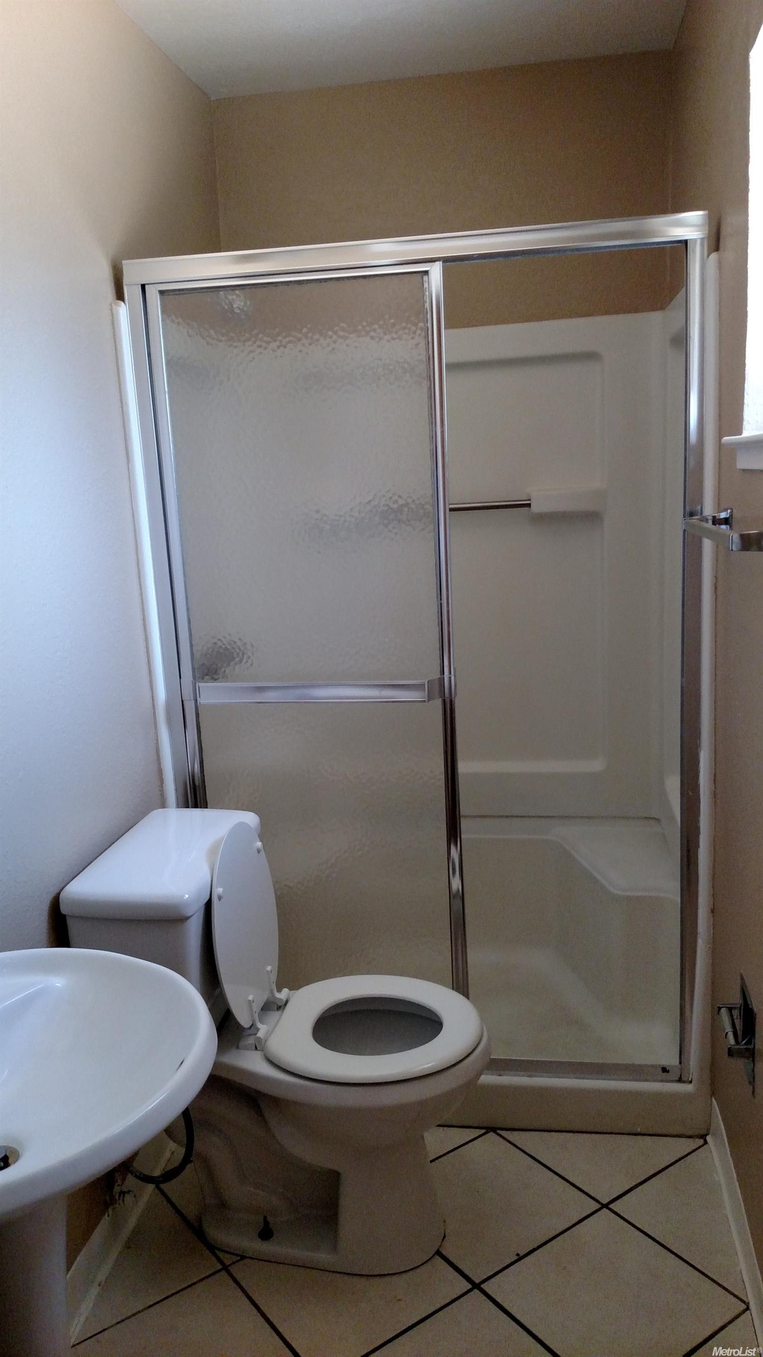 1212 Comstock Ct, Modesto, CA 95351 photo 5
