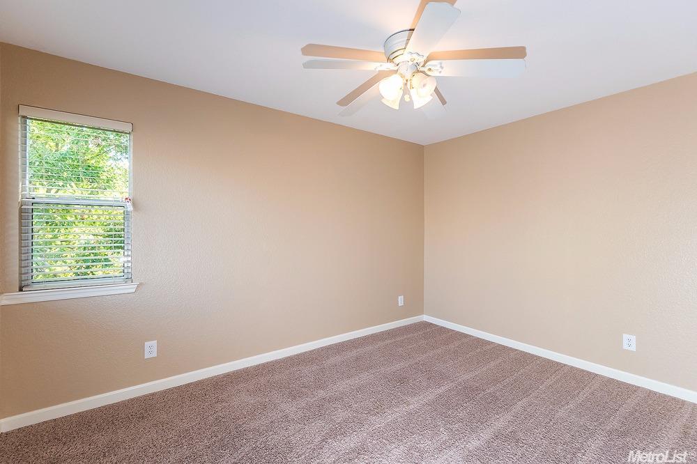 2307 Fallwater Ln, Carmichael, CA 95608 photo 13