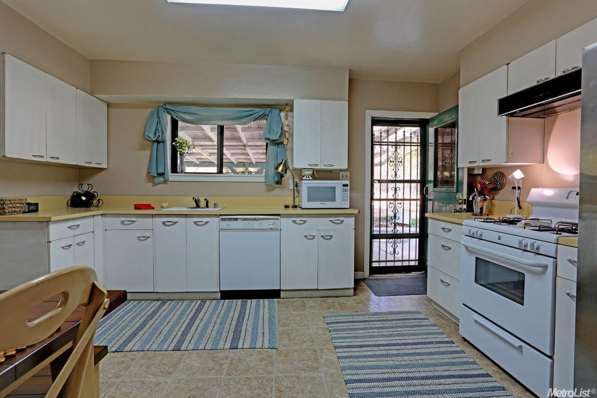 2800 Scandia Way, Carmichael, CA 95608 photo 5