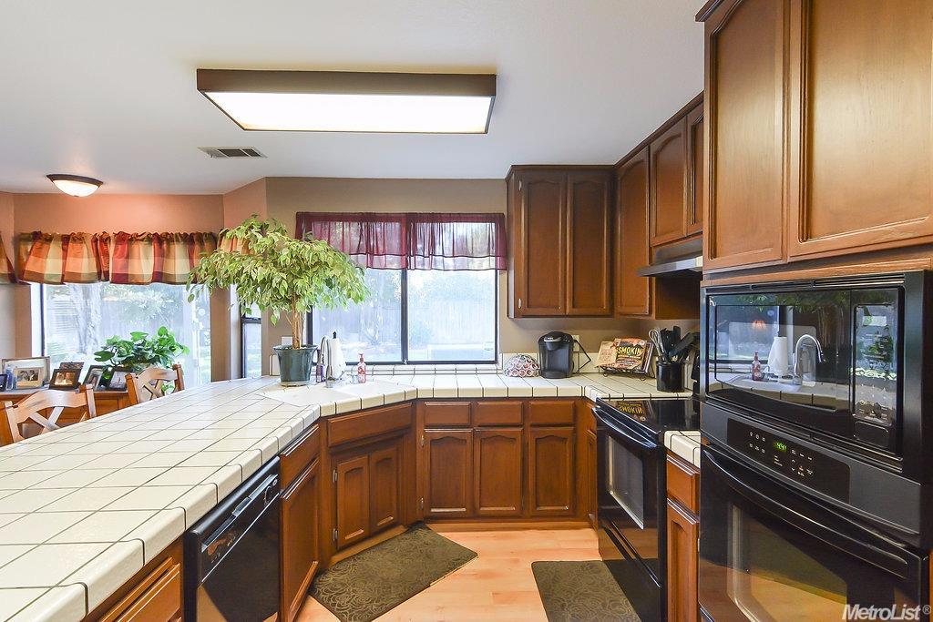 1507 Parkview St, Manteca, CA 95337 photo 15