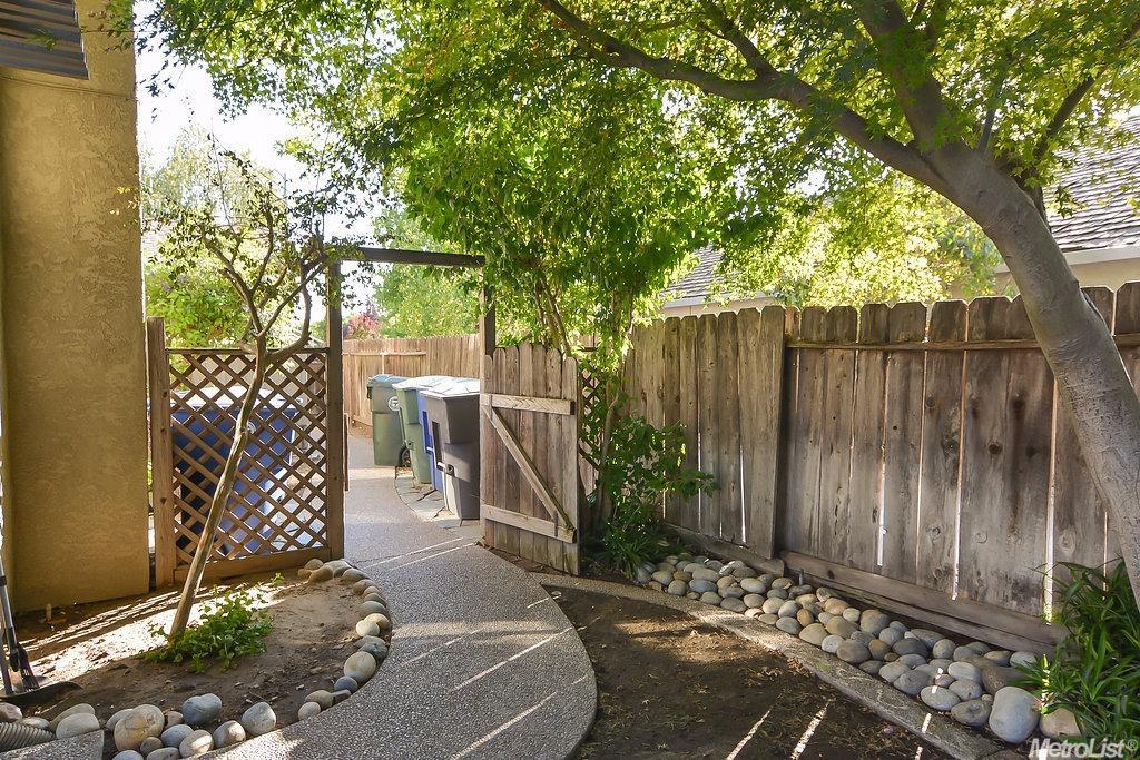 1507 Parkview St, Manteca, CA 95337 photo 24