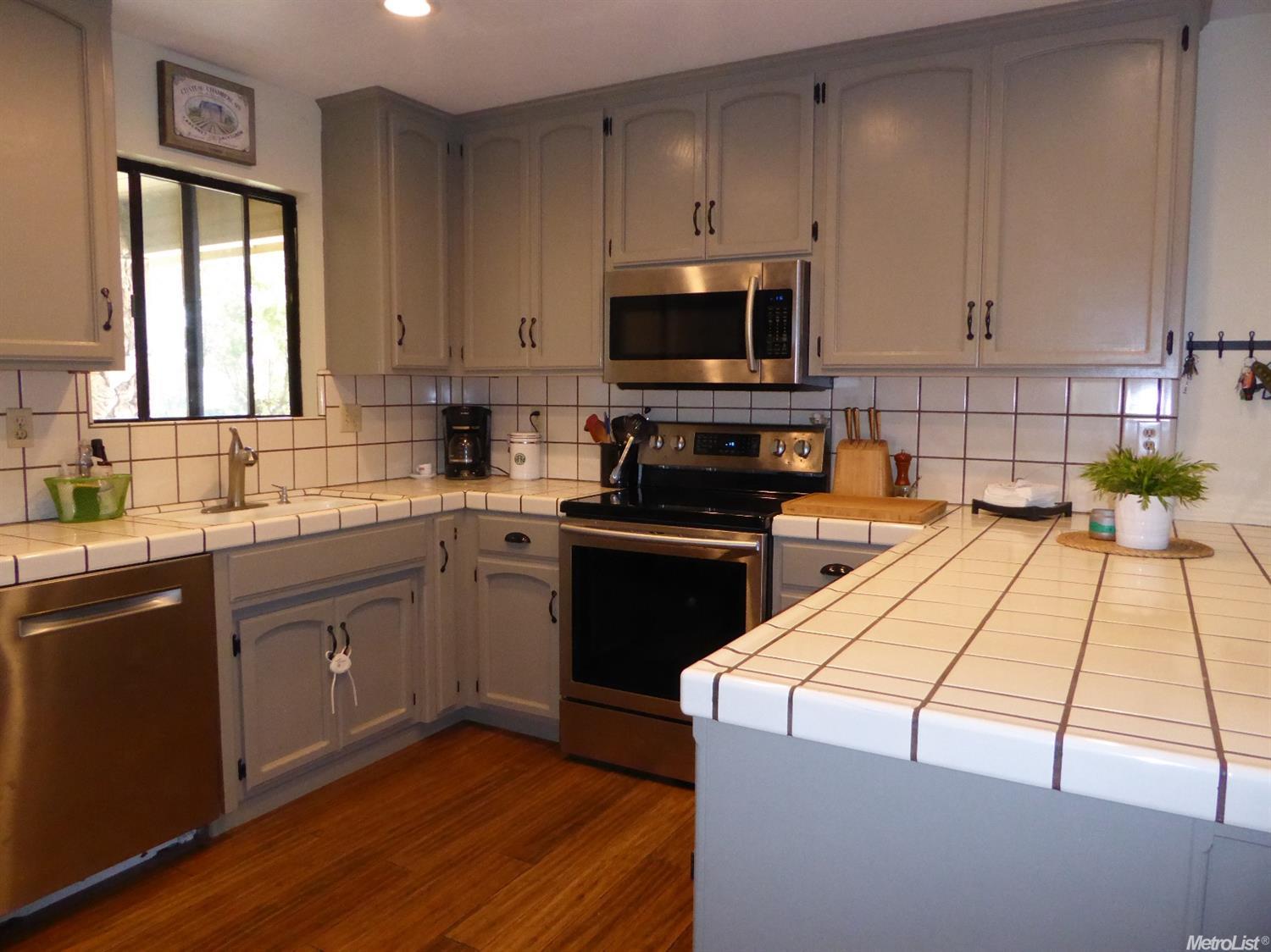 848 N Ham Ln, Lodi, CA 95242 photo 10