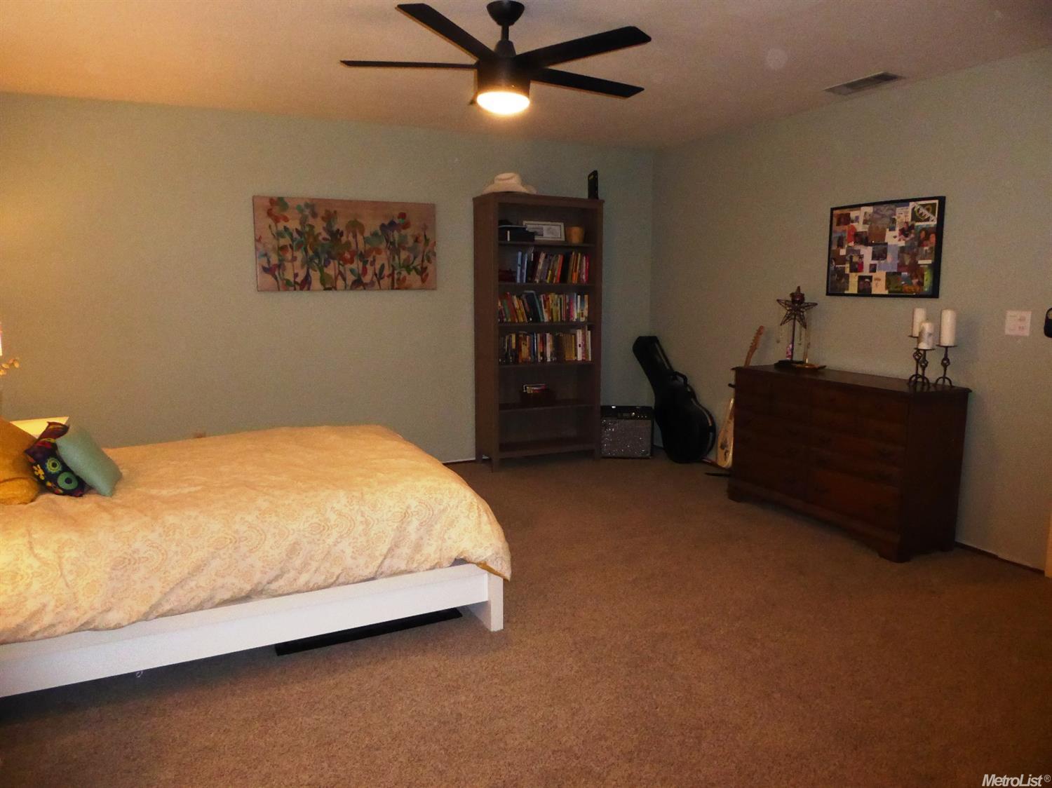 848 N Ham Ln, Lodi, CA 95242 photo 20