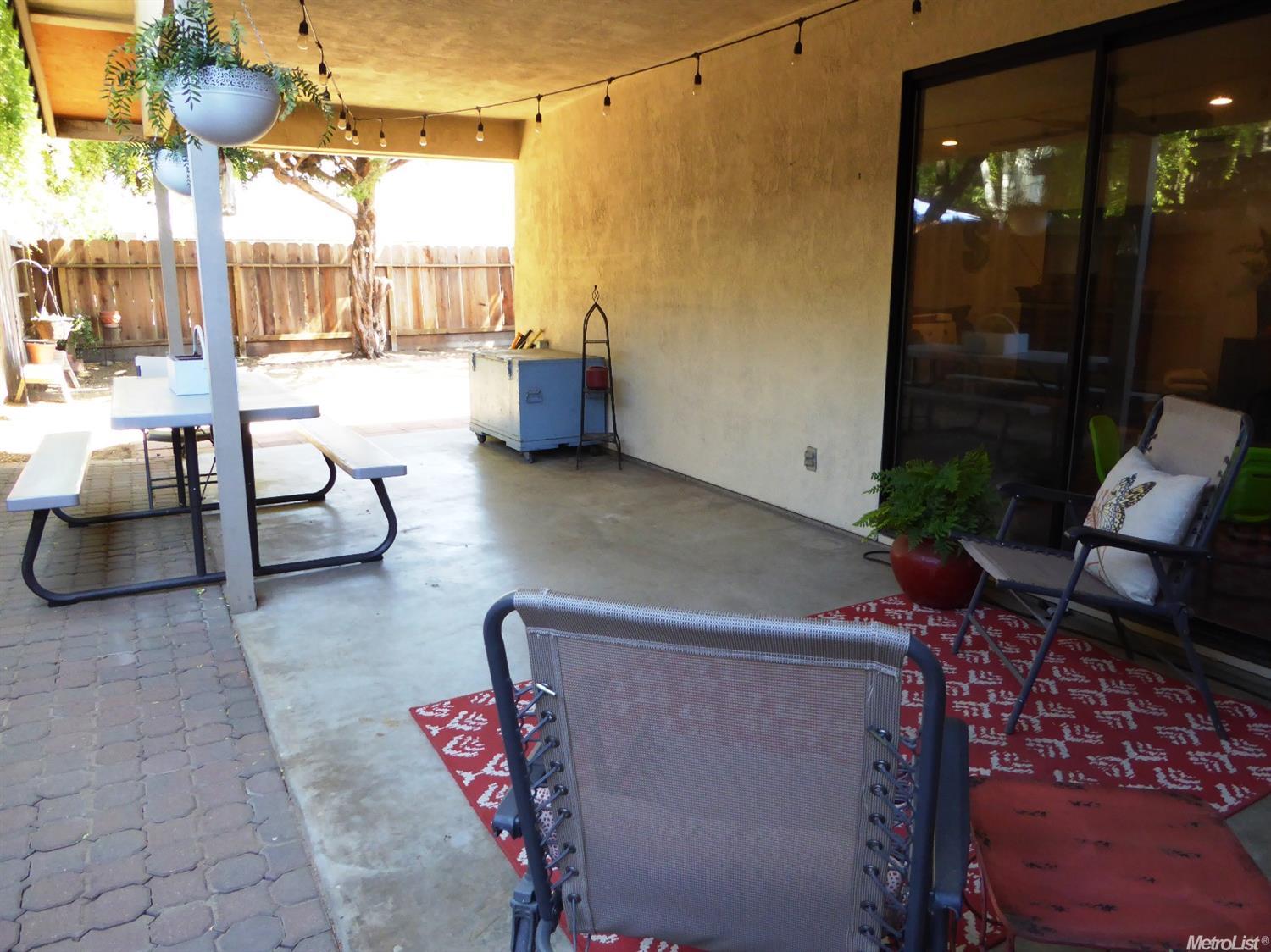 848 N Ham Ln, Lodi, CA 95242 photo 22