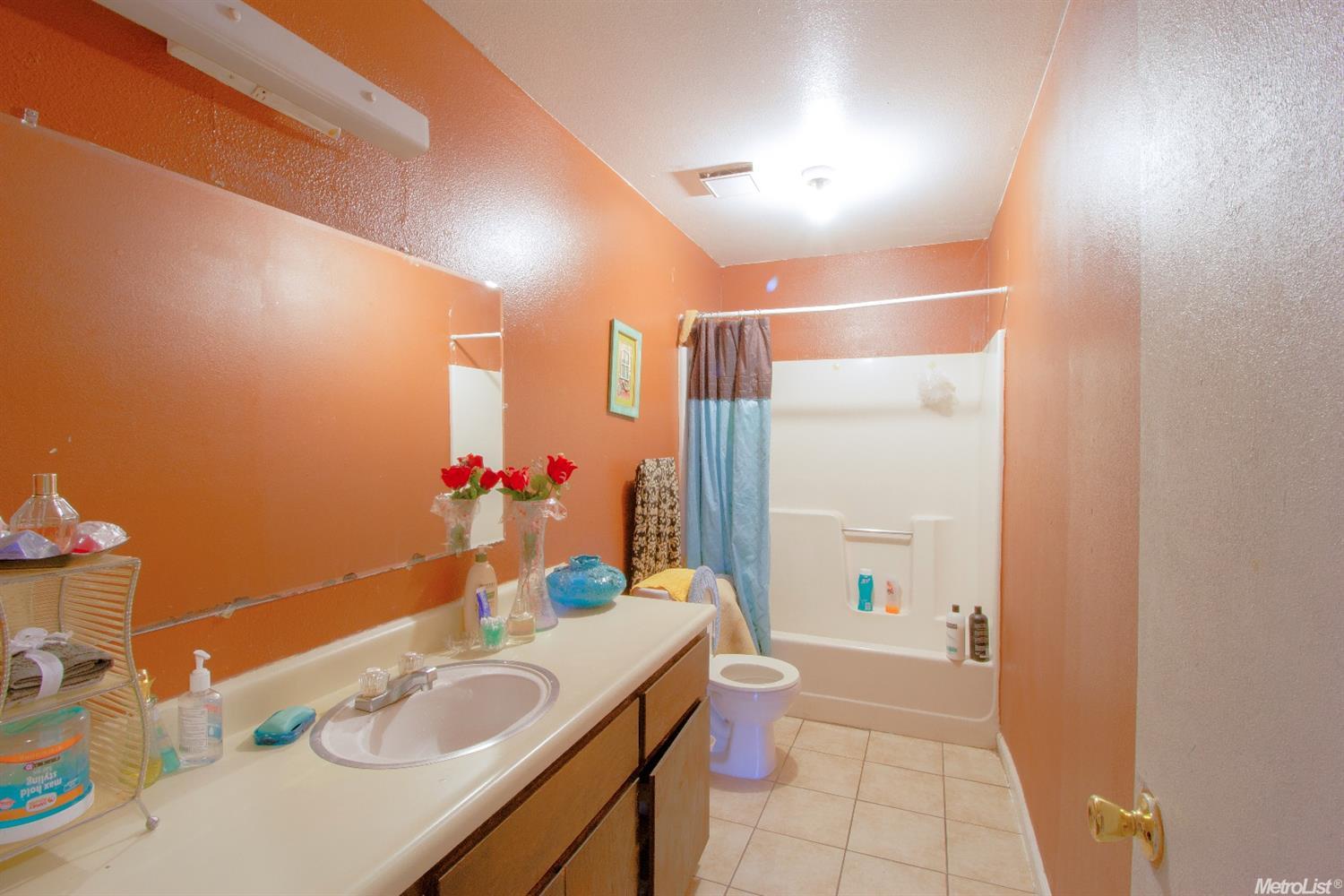 813 Marni, Modesto, CA 95351 photo 9